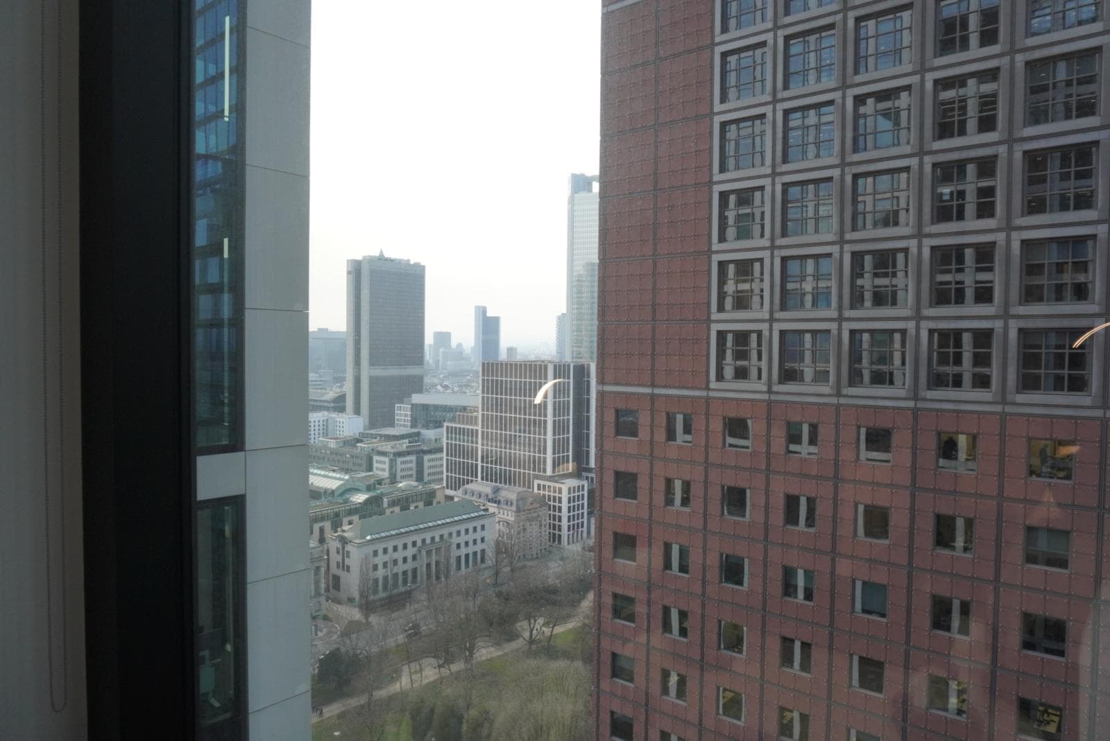 Pocahontas Beauty Studio – Detail